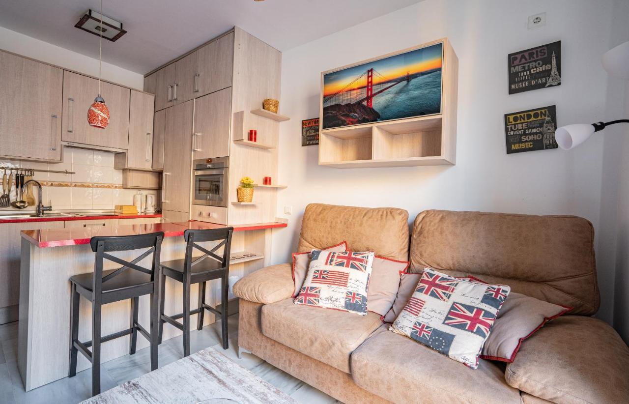 Stay U-Nique Apartment Alonso Benitez มาลากา ภายนอก รูปภาพ