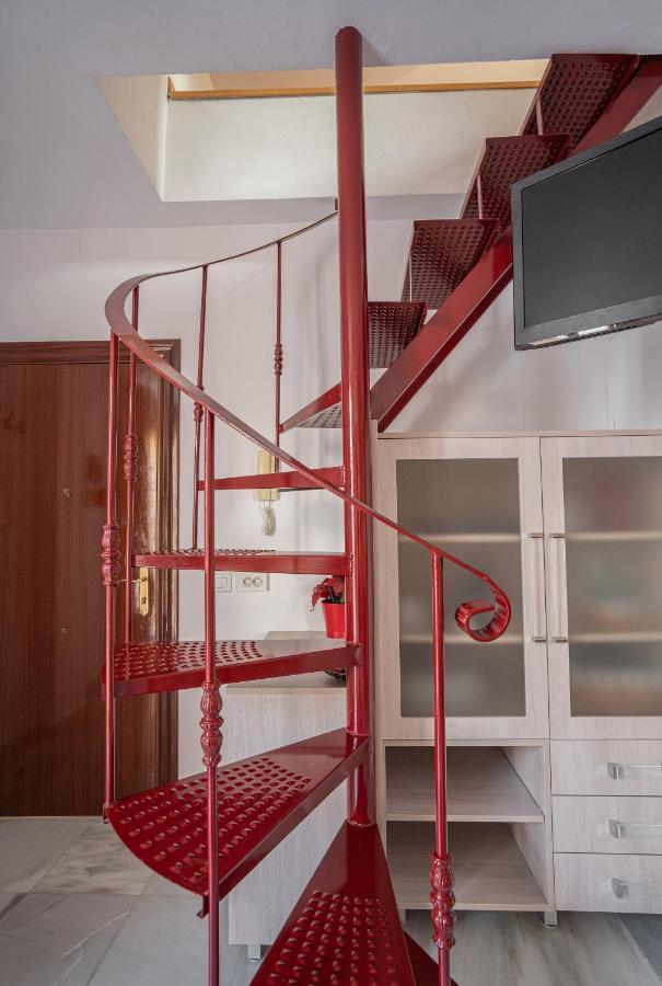 Stay U-Nique Apartment Alonso Benitez มาลากา ภายนอก รูปภาพ