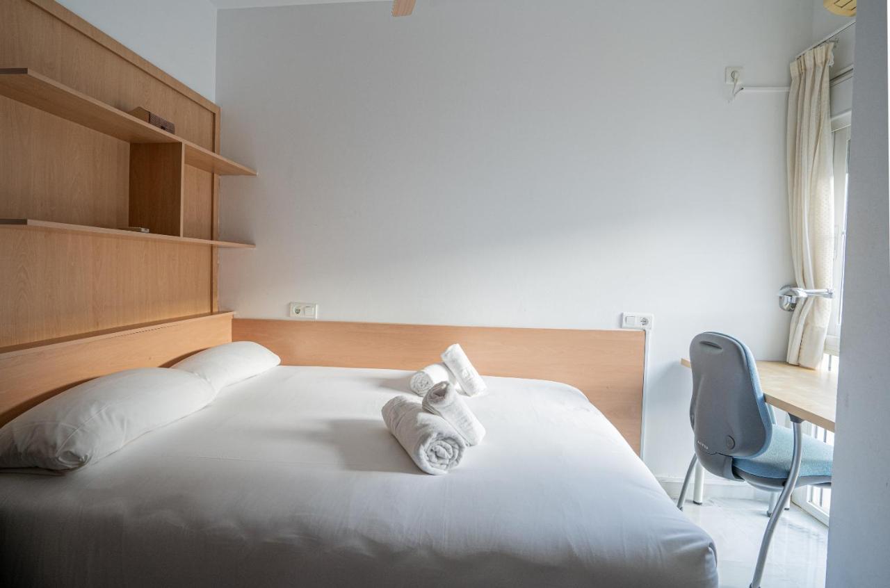Stay U-Nique Apartment Alonso Benitez มาลากา ภายนอก รูปภาพ