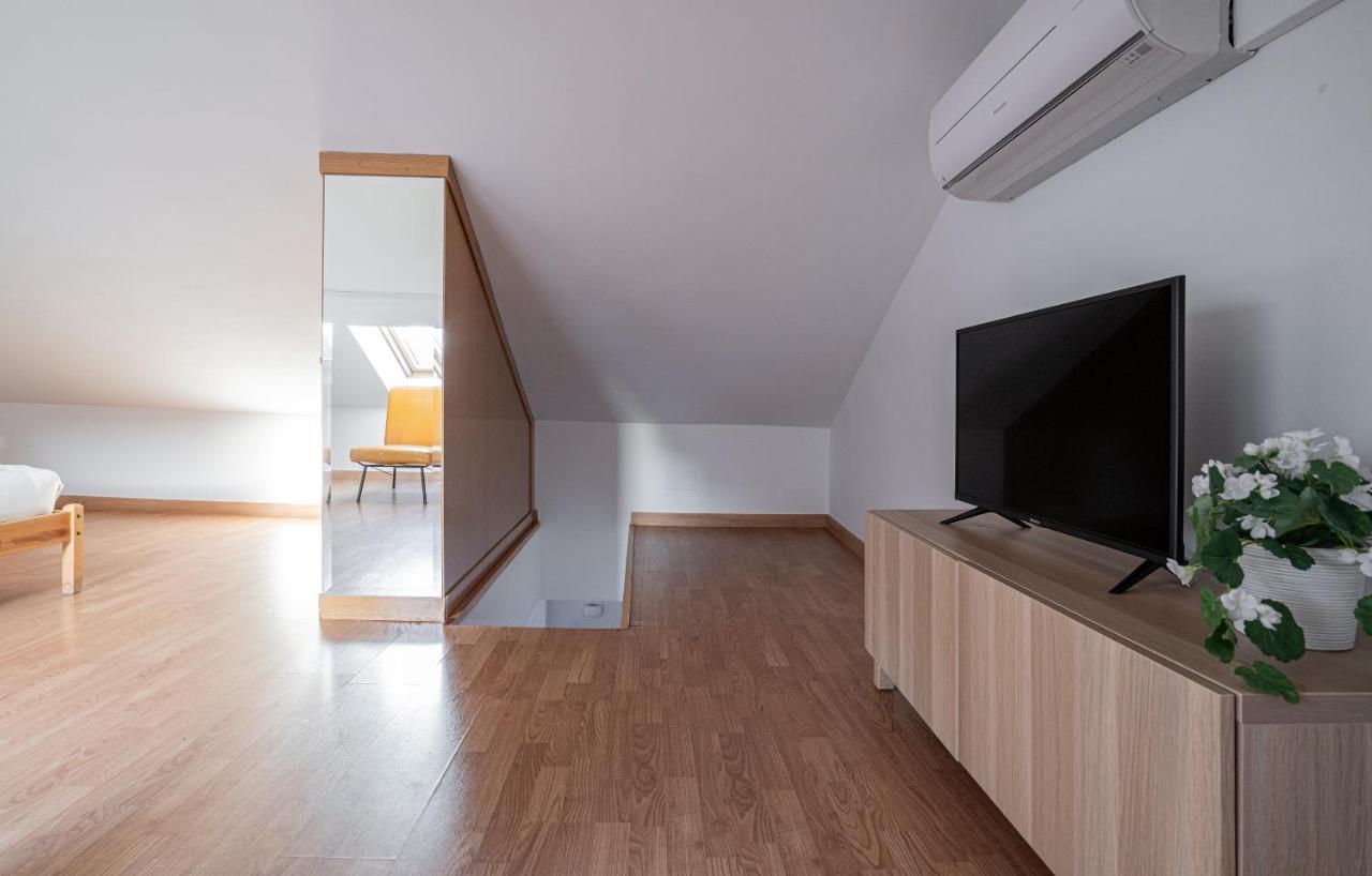 Stay U-Nique Apartment Alonso Benitez มาลากา ภายนอก รูปภาพ